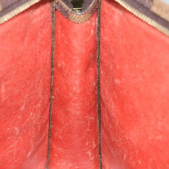 LOUIS VUITTON Damier Ebene Poche Toilette 26 Pouch N47543 LV Auth - Picture 4 of 16